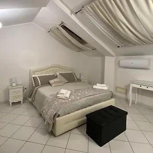 Casa vacanze Pino Center~600 Mt Duomo Ct, Aeroporto di Catania Fontana Rossa