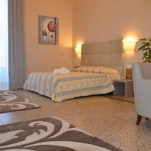Moonlight Hotel&suites Catânia